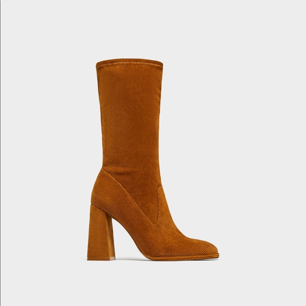 Zara corduroy heel boots